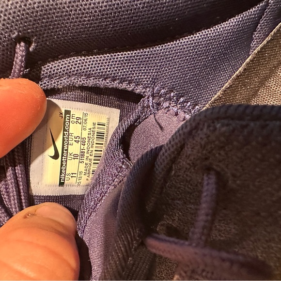 Men’s Nike Rosche Run Sneakers - Picture 4 of 4